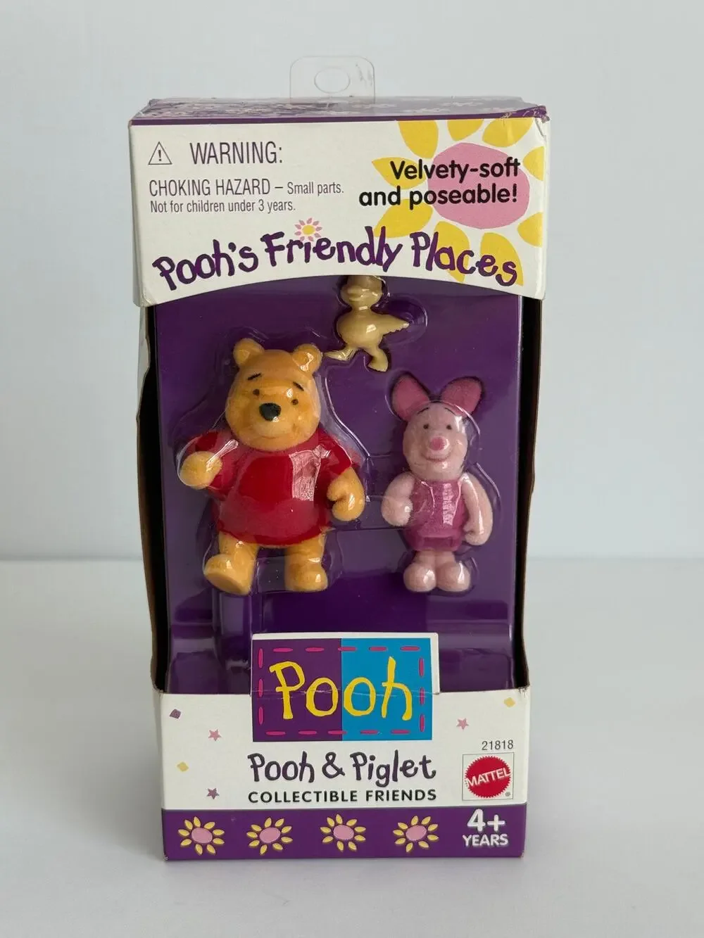 Vintage New Pooh Friendly Places Pooh Piglet Chick Figures Velvety Poseable 1998